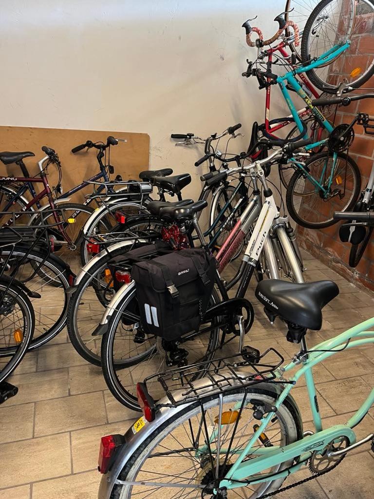 Appartement Residentie Astrid Met Private Parking 브레데네 외부 사진