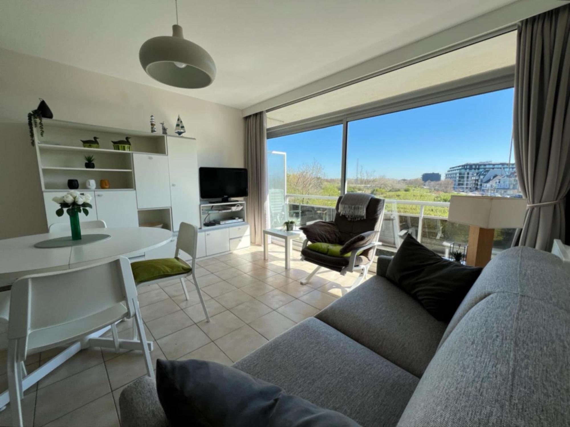 Appartement Residentie Astrid Met Private Parking 브레데네 외부 사진